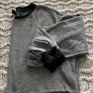 CROP SWEATER PERFECT FOR SPRING 🌻🌸🌻